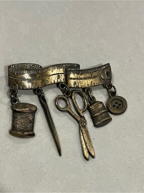 Vintage  Brass Sewing Tools Charm Brooch - Brass finish